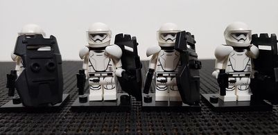 Grreg (10).jpg